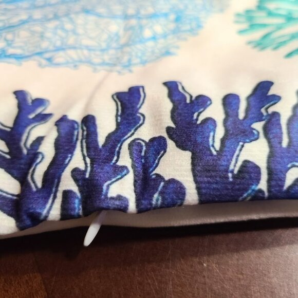 Beach Pillow Covers Soft Cases Set Coastal Cottage Decor Nautical Decoration 18" - Picture 11 of 15